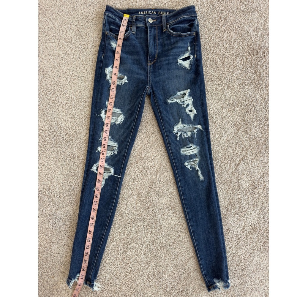 American Eagle Skinny Jeans Womens 2 Short Dark Wash Distressed Ripped FrayedHem - Picture 12 of 16